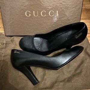 Gucci pump